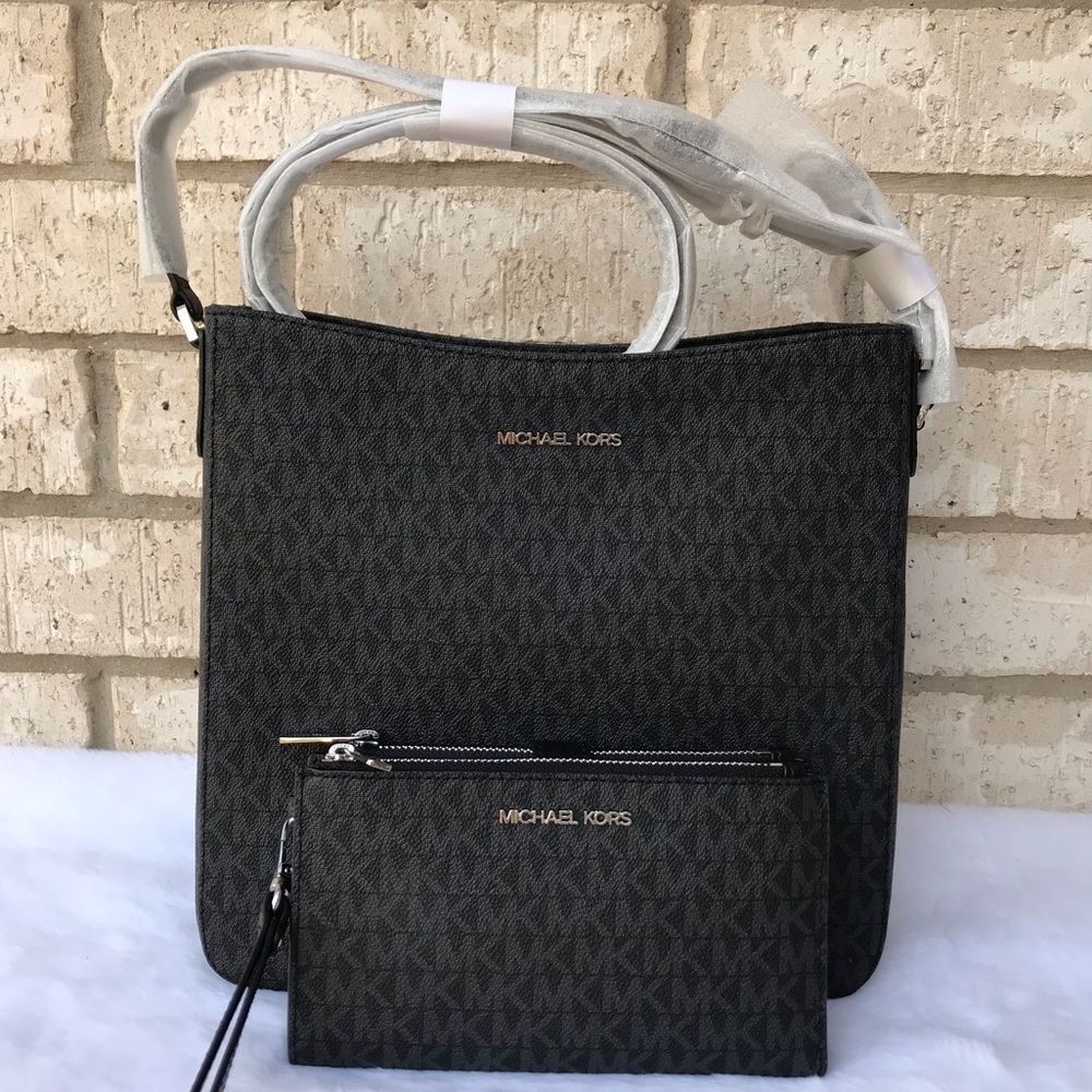 Nwt! Michael kors purse and wallet
